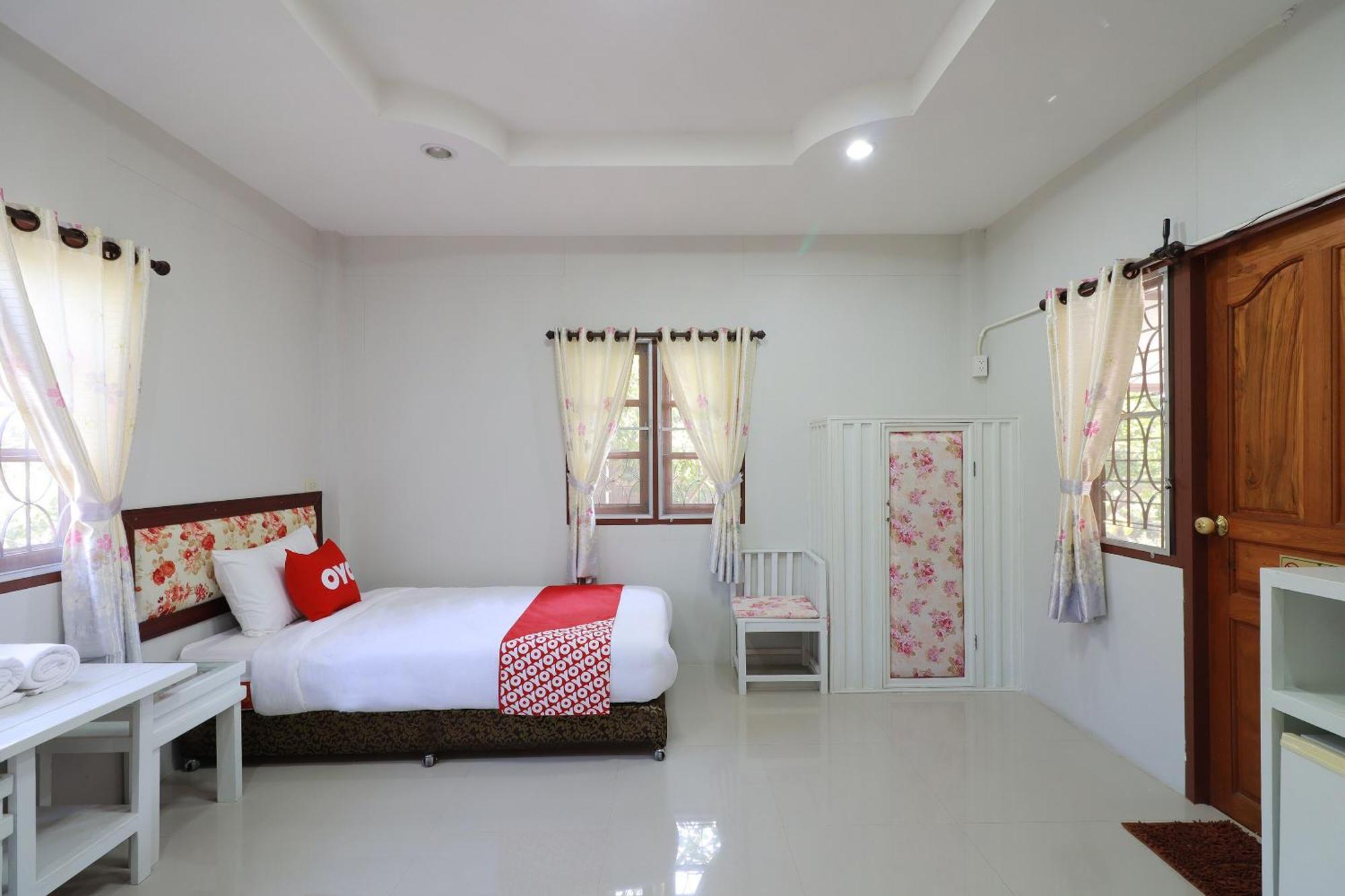 Oyo 553 Kongsup Resort Lamphun Luaran gambar