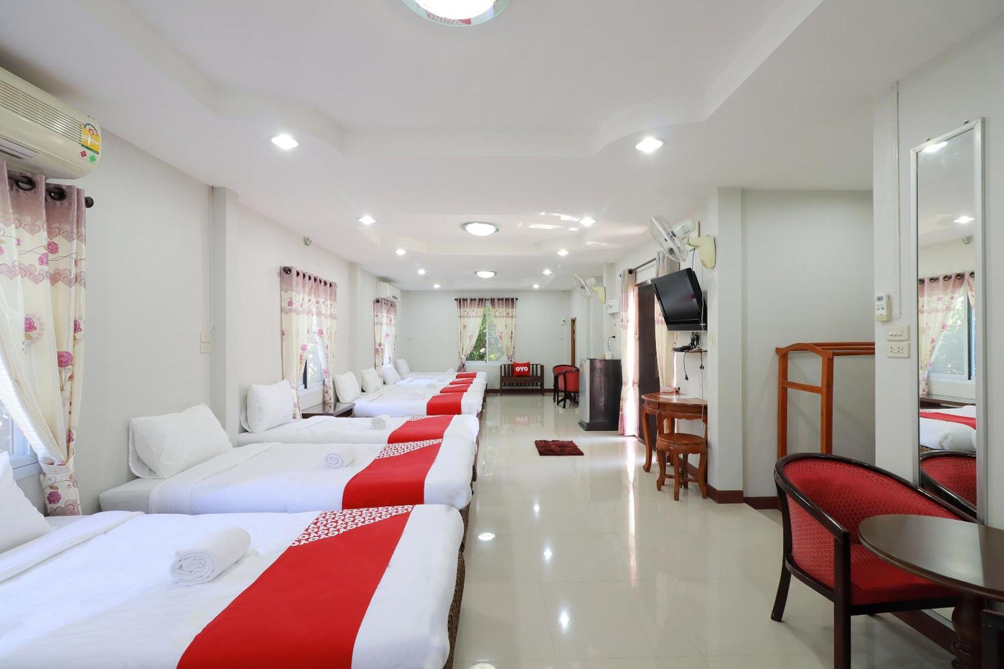 Oyo 553 Kongsup Resort Lamphun Luaran gambar